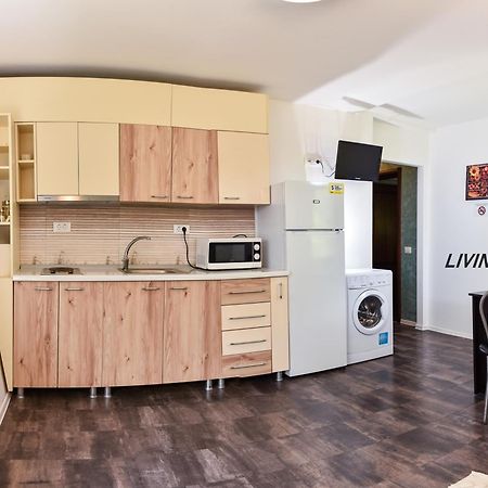 יאשי Aparthotel Metropol מראה חיצוני תמונה