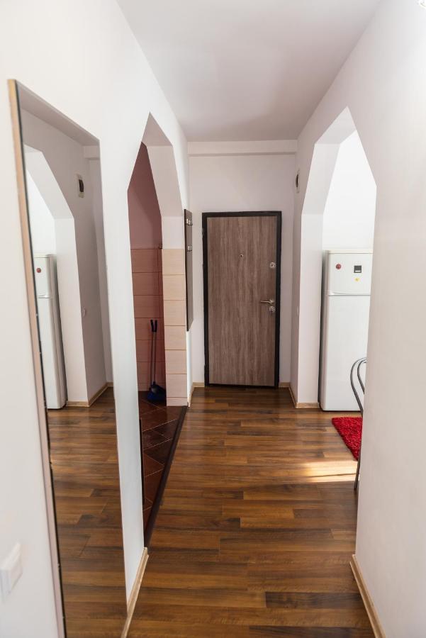 יאשי Aparthotel Metropol מראה חיצוני תמונה
