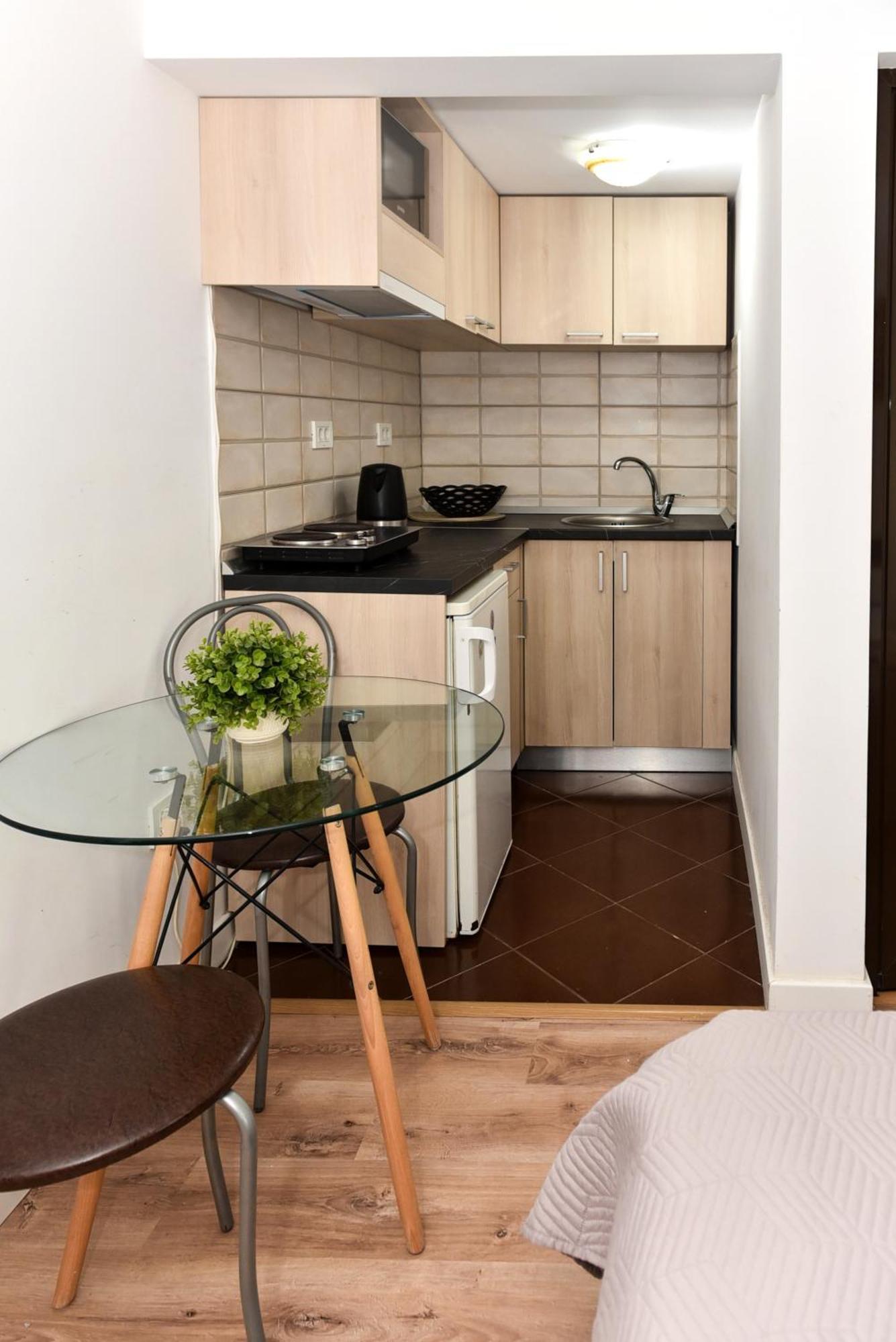 יאשי Aparthotel Metropol מראה חיצוני תמונה