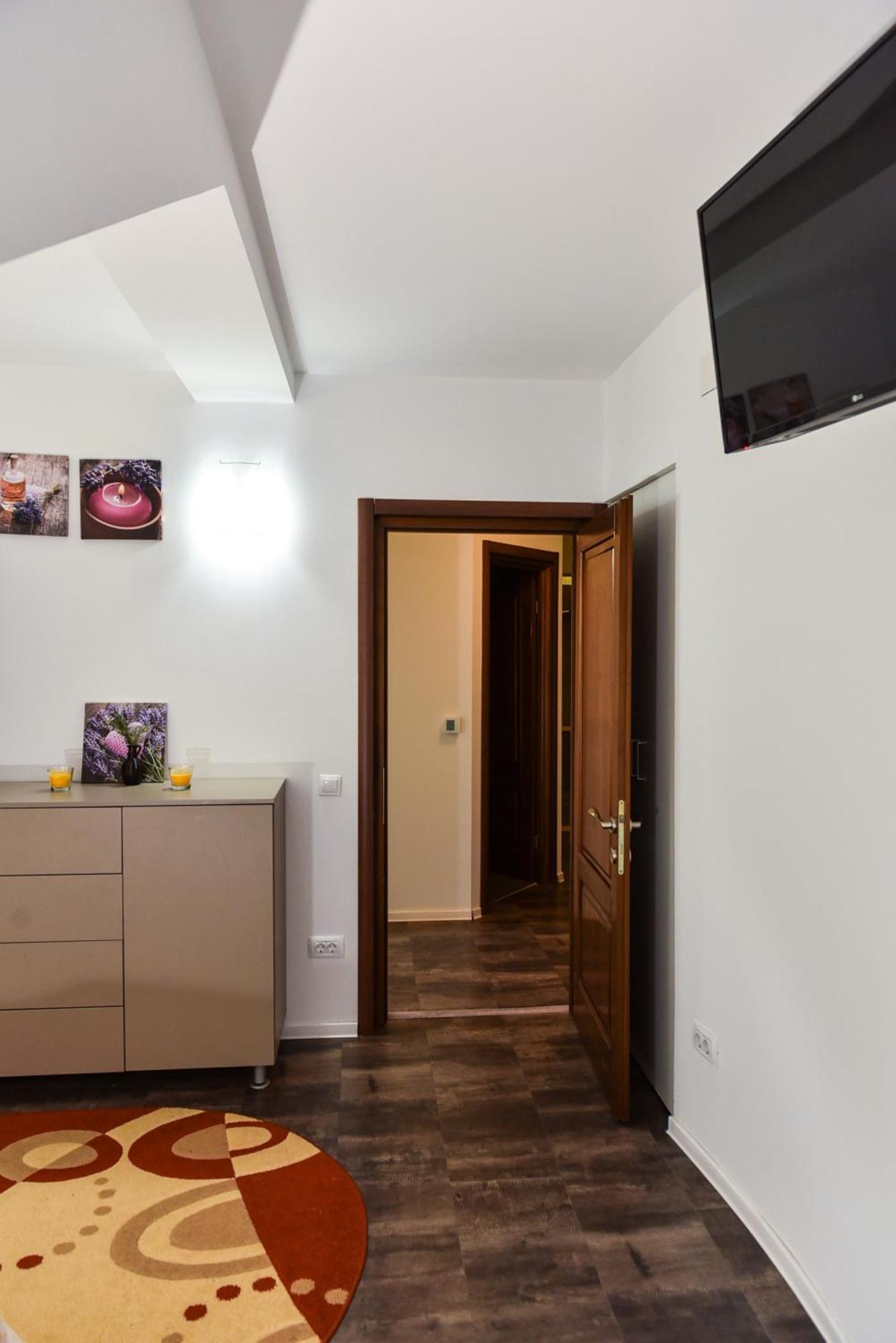 יאשי Aparthotel Metropol מראה חיצוני תמונה