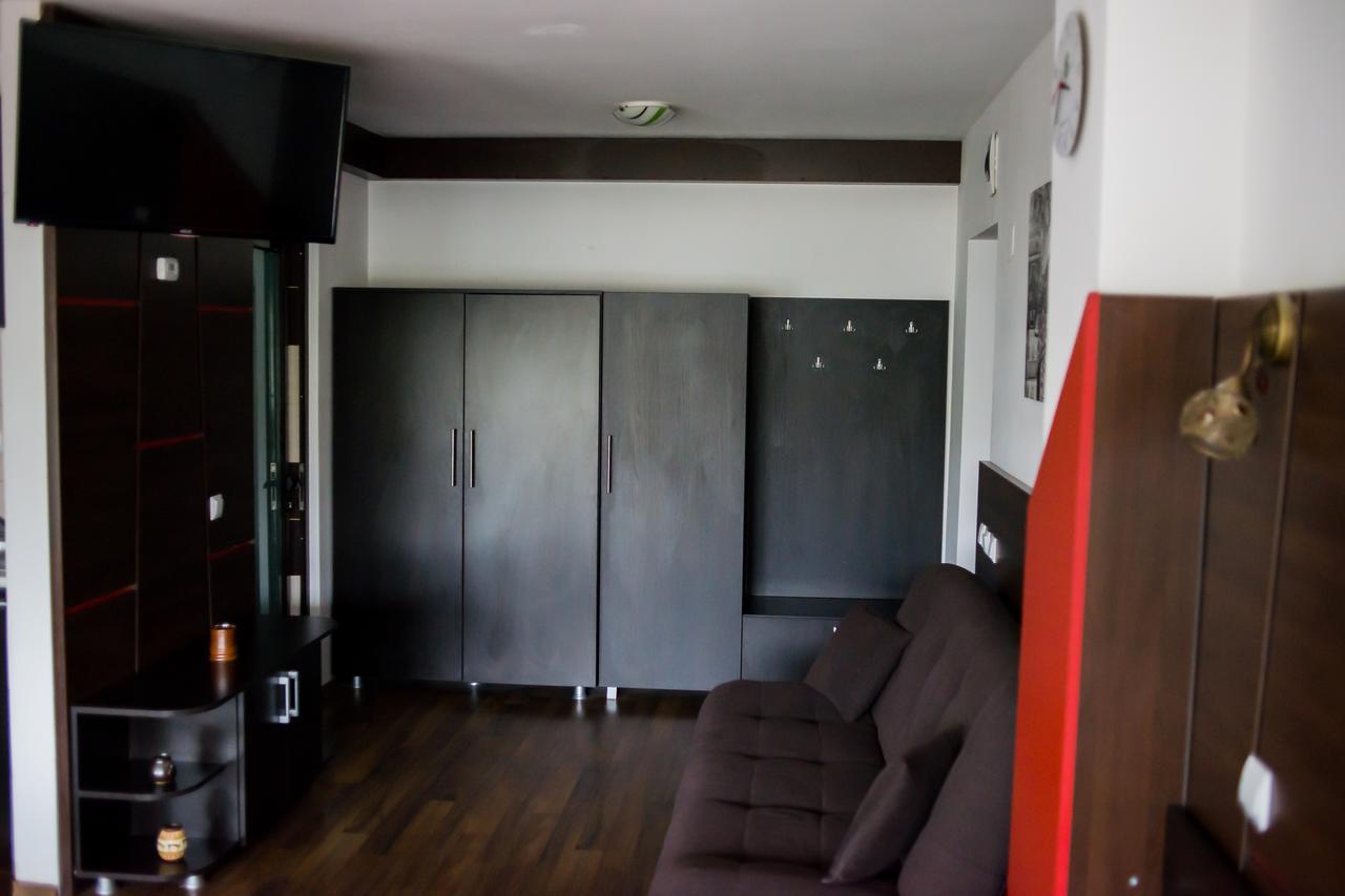 יאשי Aparthotel Metropol מראה חיצוני תמונה