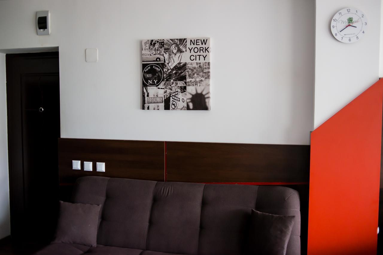 יאשי Aparthotel Metropol מראה חיצוני תמונה